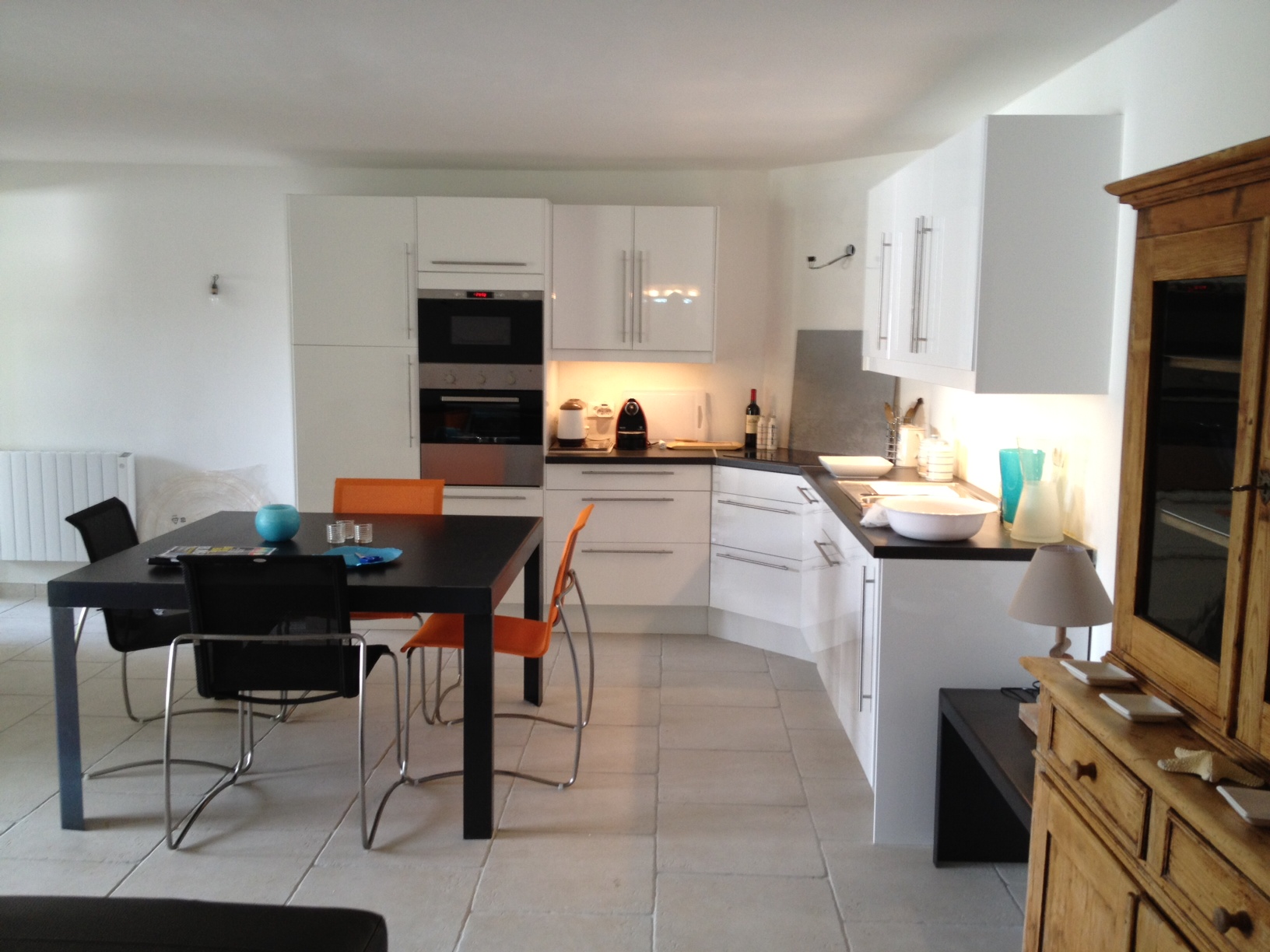 Table haute cuisine americaine: cuisine ilot photos ou la se fait ...